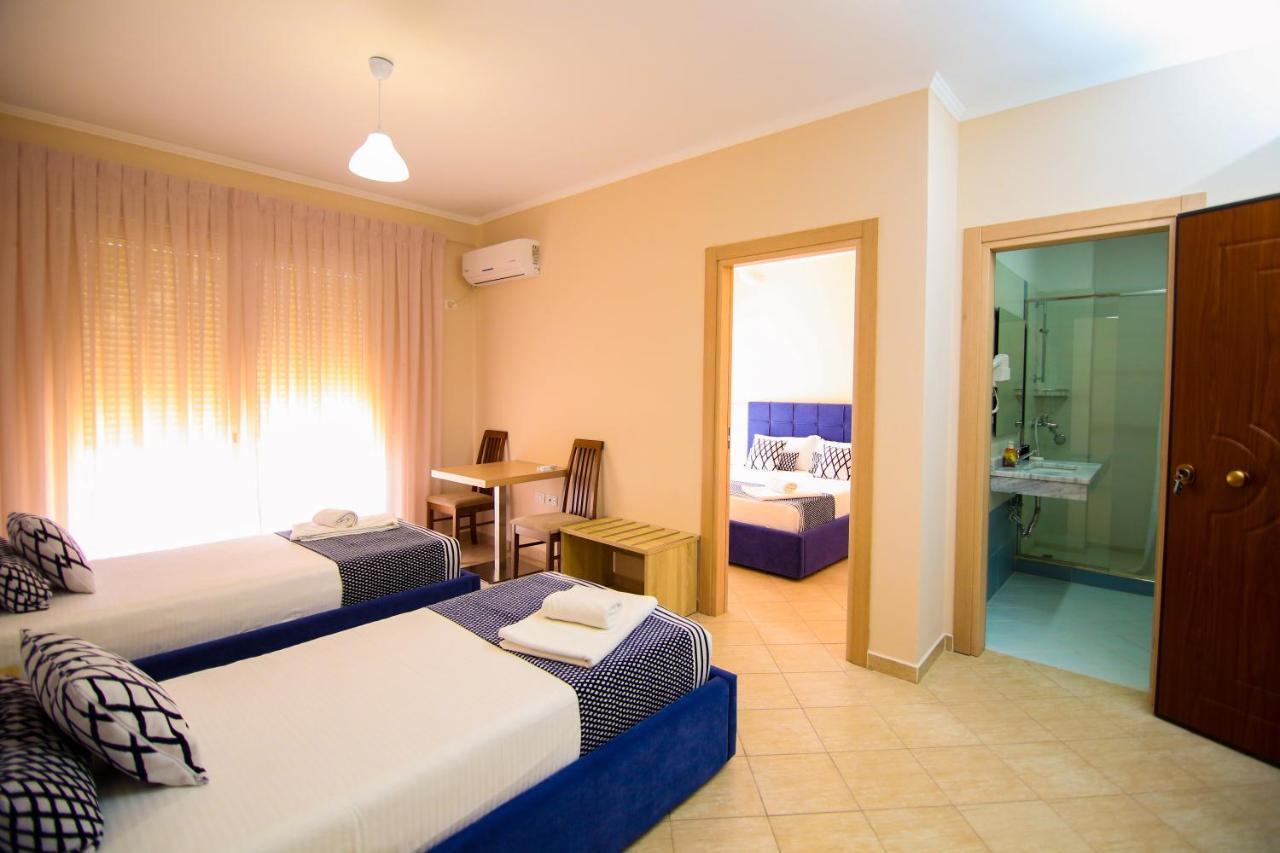 Bel Ami Suita Hotel Orikum Luaran gambar